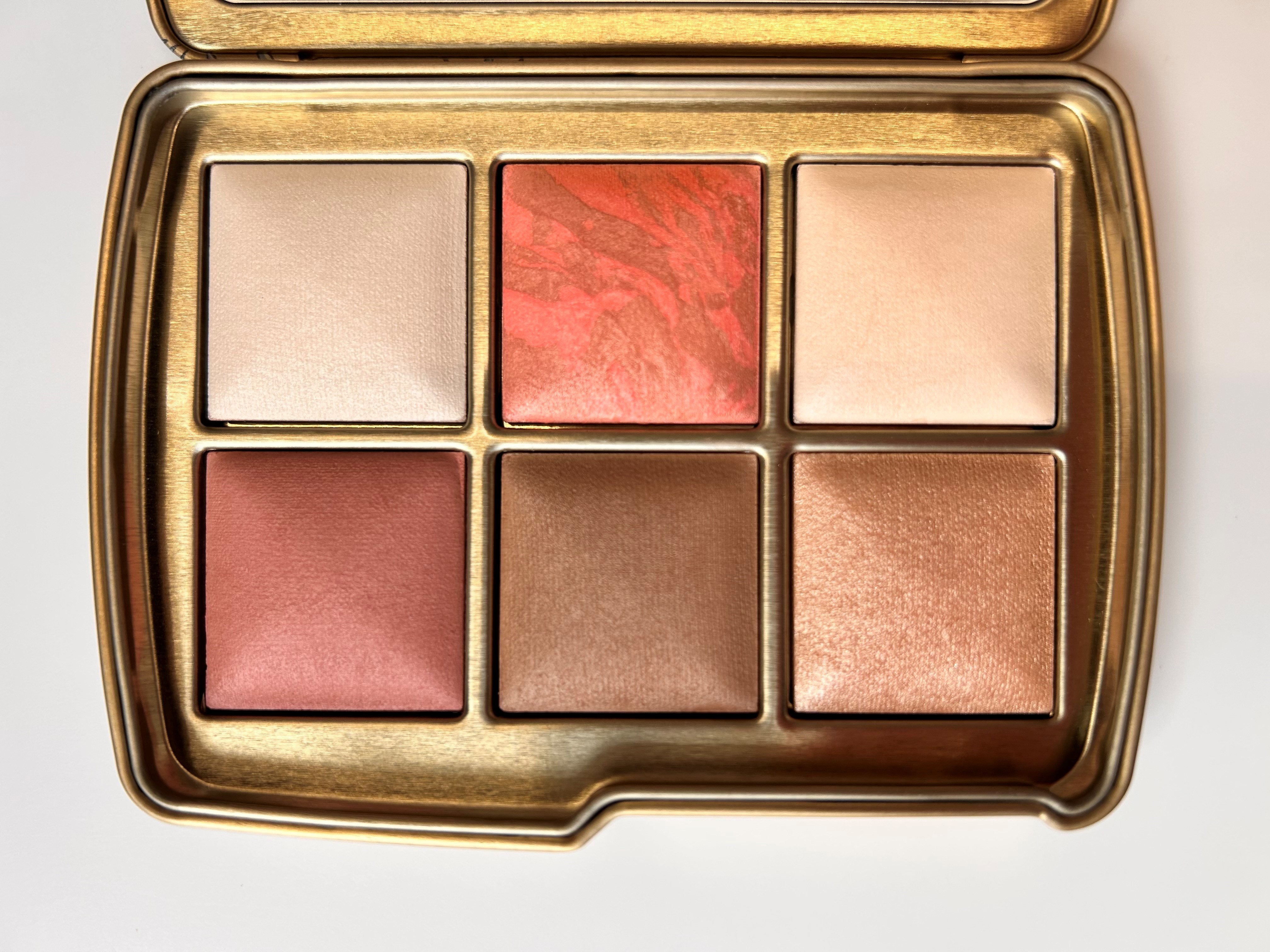 Hourglass Dragon Ambient Lighting Unlocked Palette Hourglass Dragon Ambient Lighting Unlocked Palette